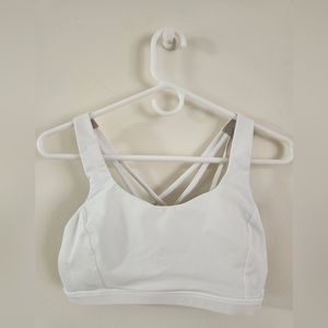 Lululemon sports bra size 8
